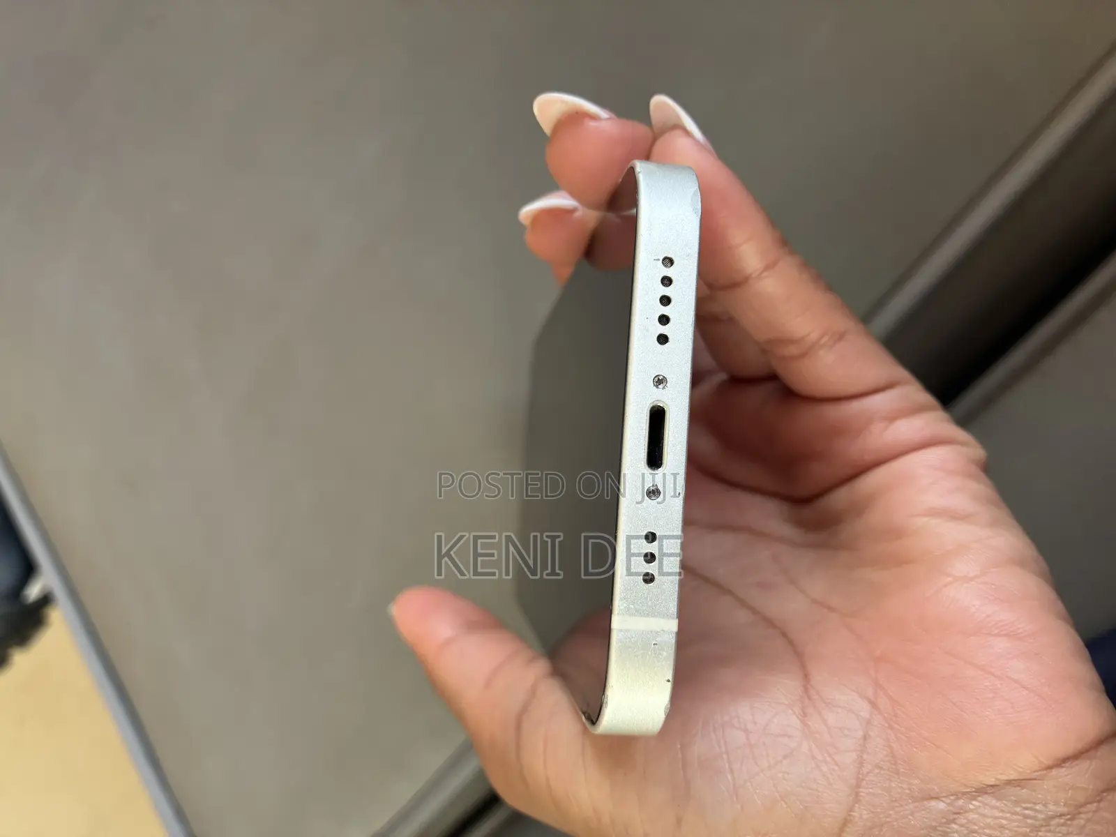 Apple iPhone 13 128 GB White