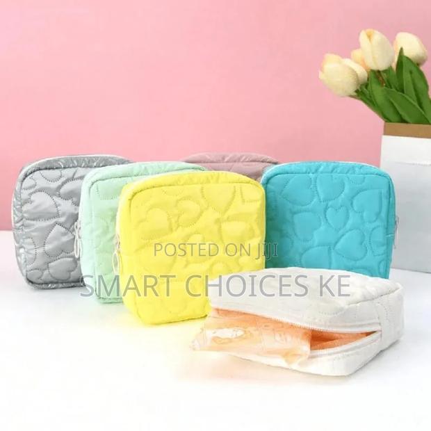*New Candy Color Square Glossy Cosmetic Bag