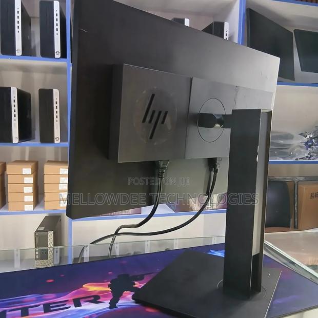 Hp 23" Monitor - thumbnail 3