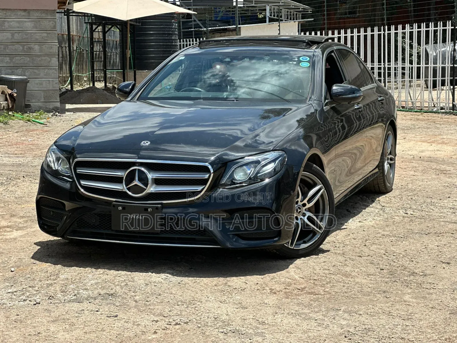 Mercedes-Benz E200 2019 Black