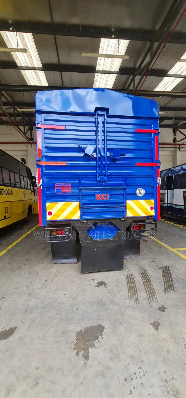 NQR 8tonnes ( Open Body)