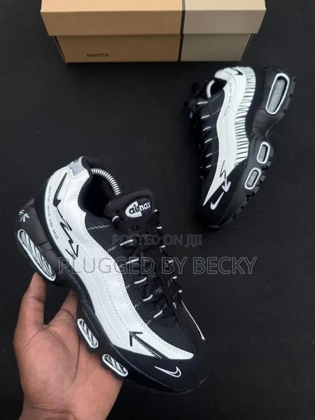 Airmax 95 
In Different Colours - main view
