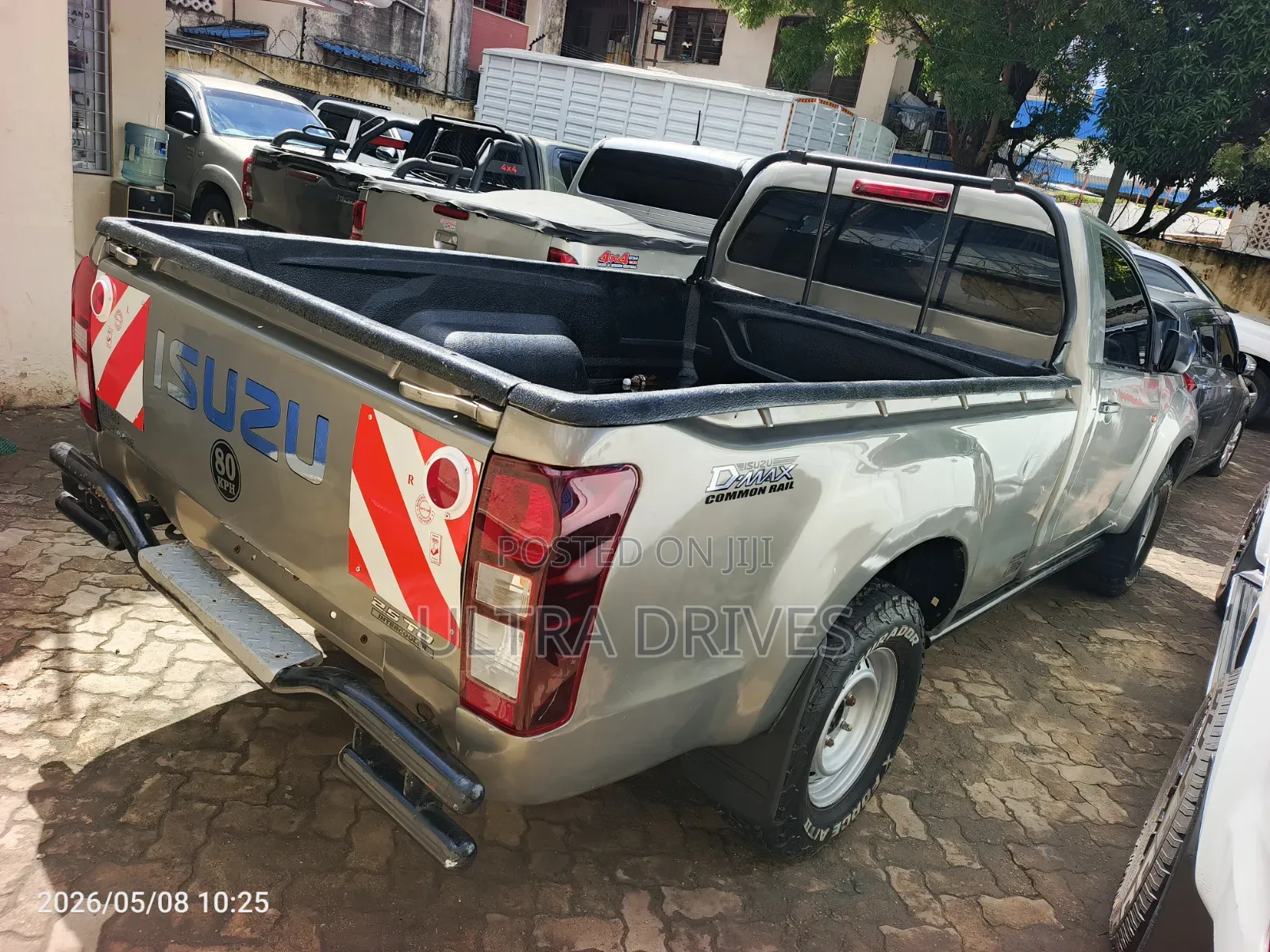 Isuzu D-MAX 2021 Brown