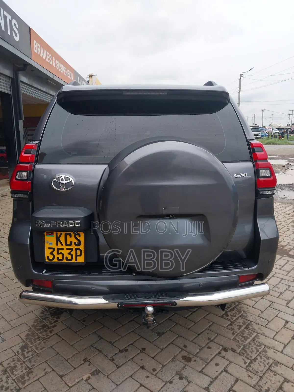 Toyota Land Cruiser Prado 2011 Gray