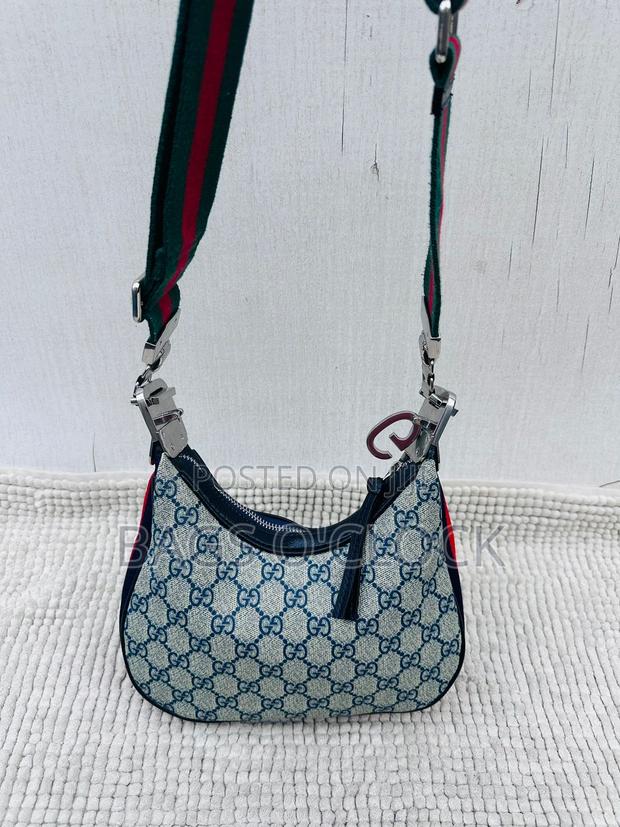 Gucci Attache Small Shoulder Bag - Gg Supreme Canvas Beige - thumbnail 3