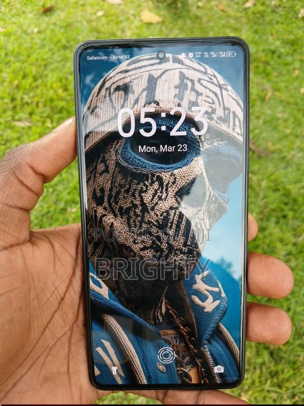 Tecno Camon 20 256 GB Blue - thumbnail 4