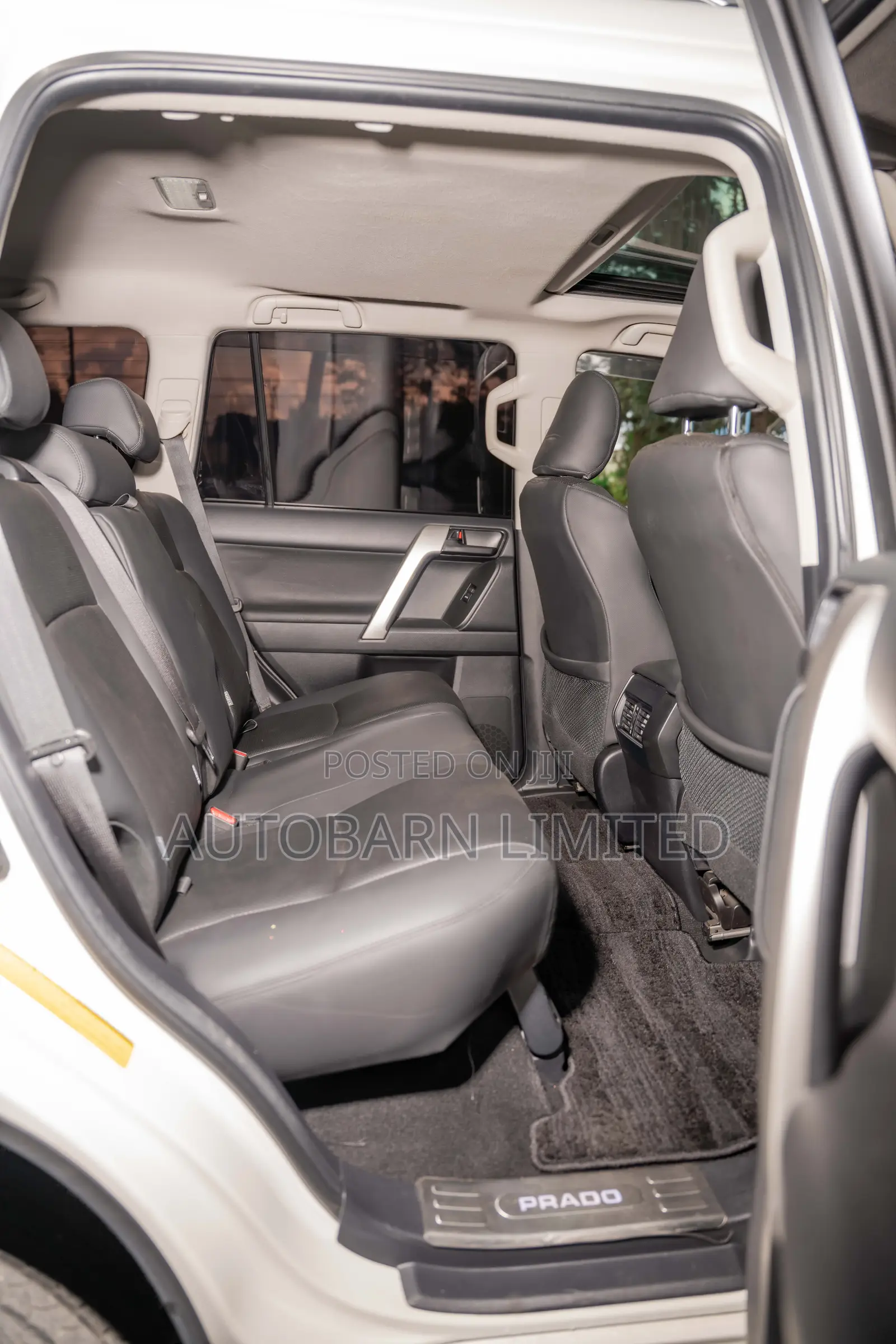 Toyota Land Cruiser Prado 2.8 2018 White