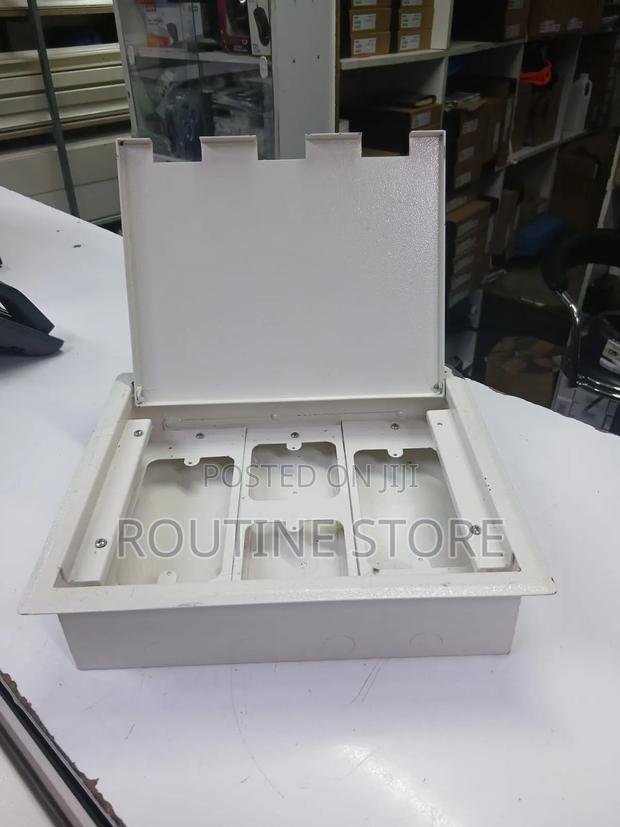 Pedestal Floor Box