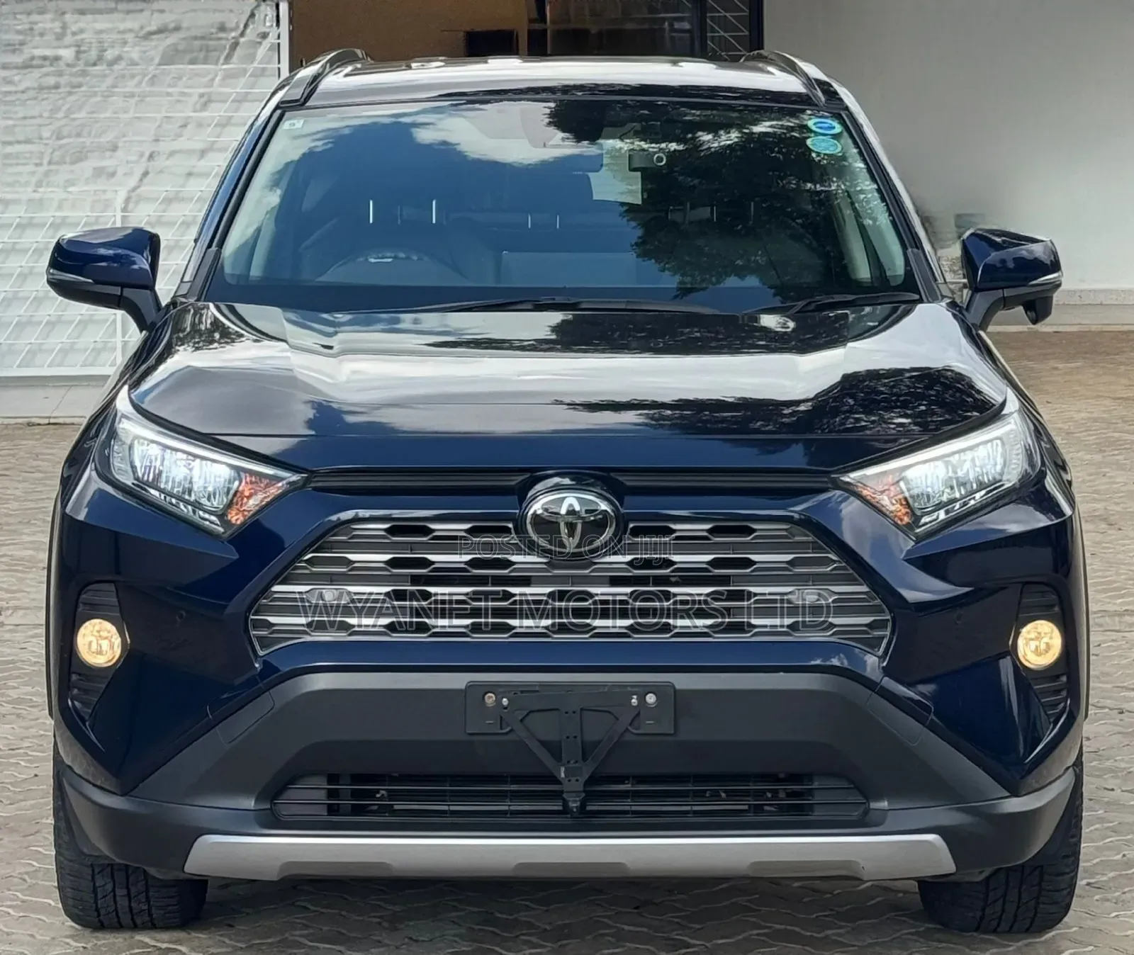 Toyota RAV4 Limited AWD 2019 Blue