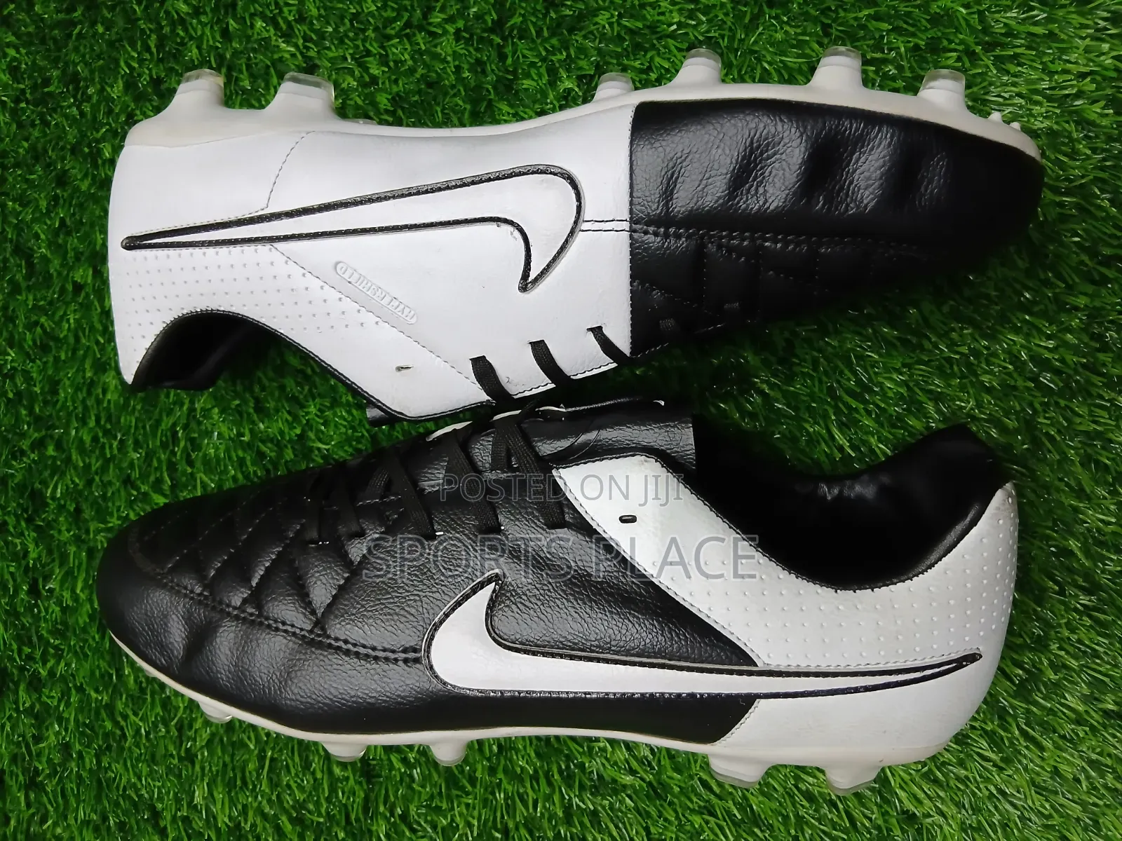 Nike Premier Black White Football Boots