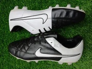 Nike Premier Black White Football Boots