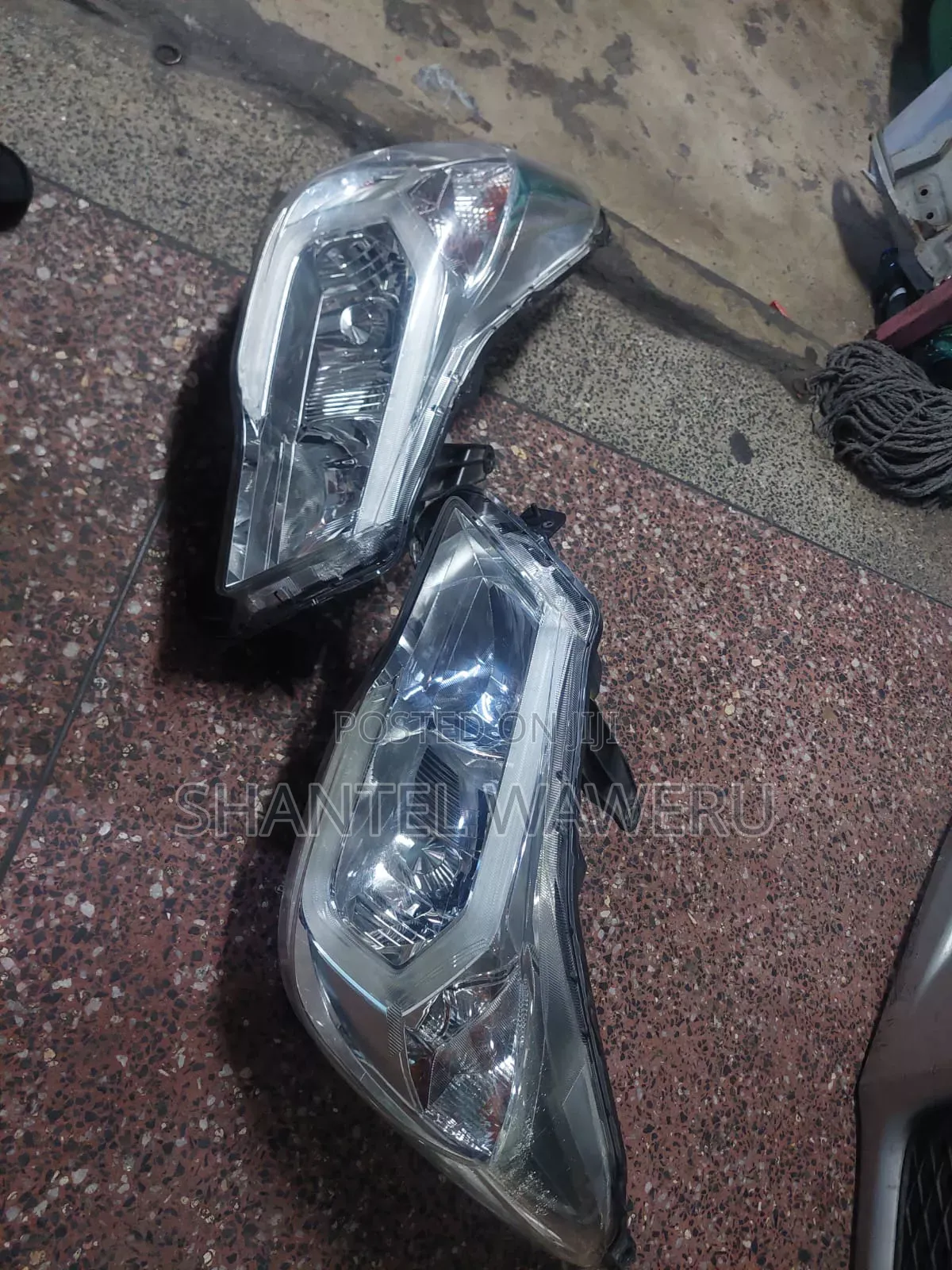 Subaru Sj5 Headlights