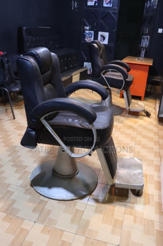 Barber Chair - thumbnail 2