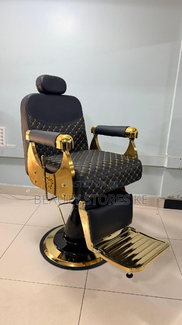 Gold New Design Barber Seat - main view