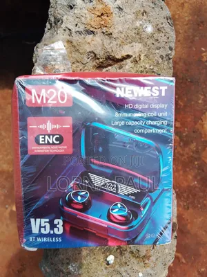 M20 Ear Pods.