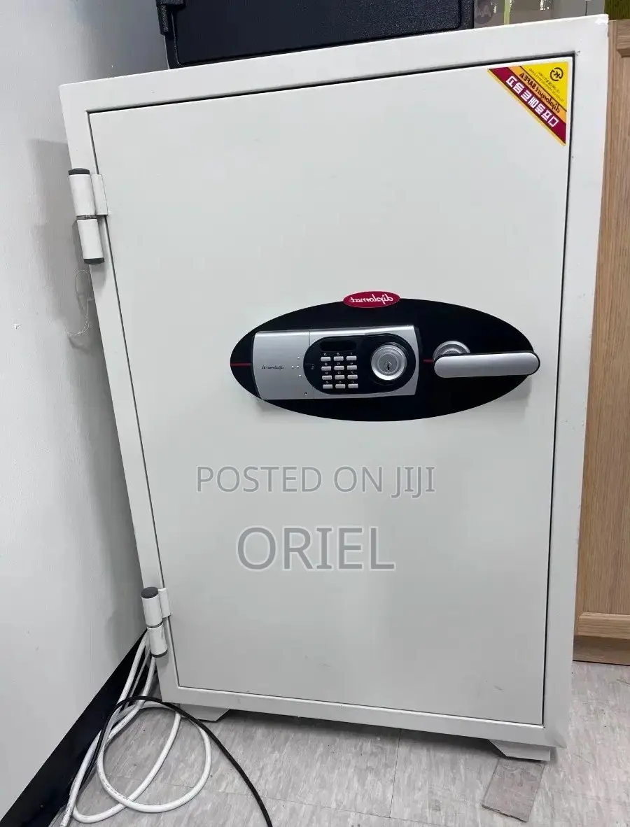 Office Safe : Office 80kg's Diplomat Fireproof Safe