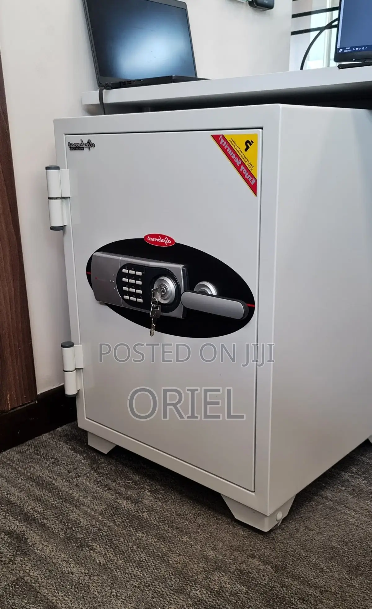 Office Safe : Office 80kg's Diplomat Fireproof Safe
