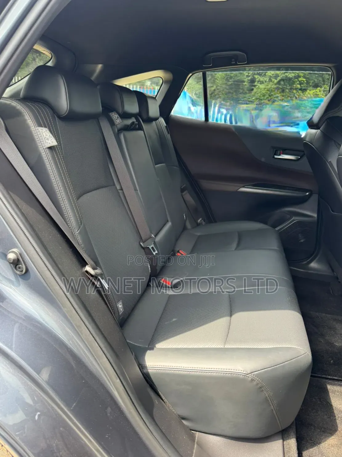 Toyota Harrier 2.0 2020 Gray