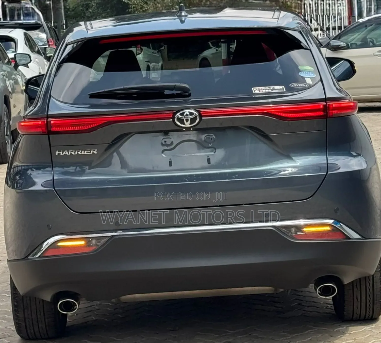 Toyota Harrier 2.0 2020 Gray