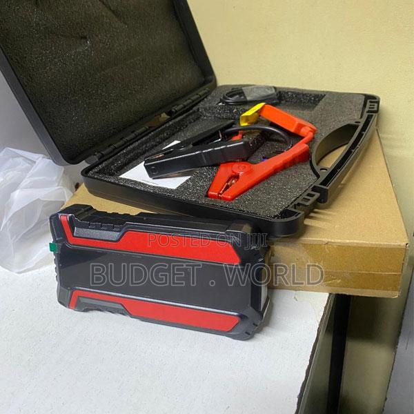 Compact 80000a Car Jump Starter Charger for Emergency Roadside Use