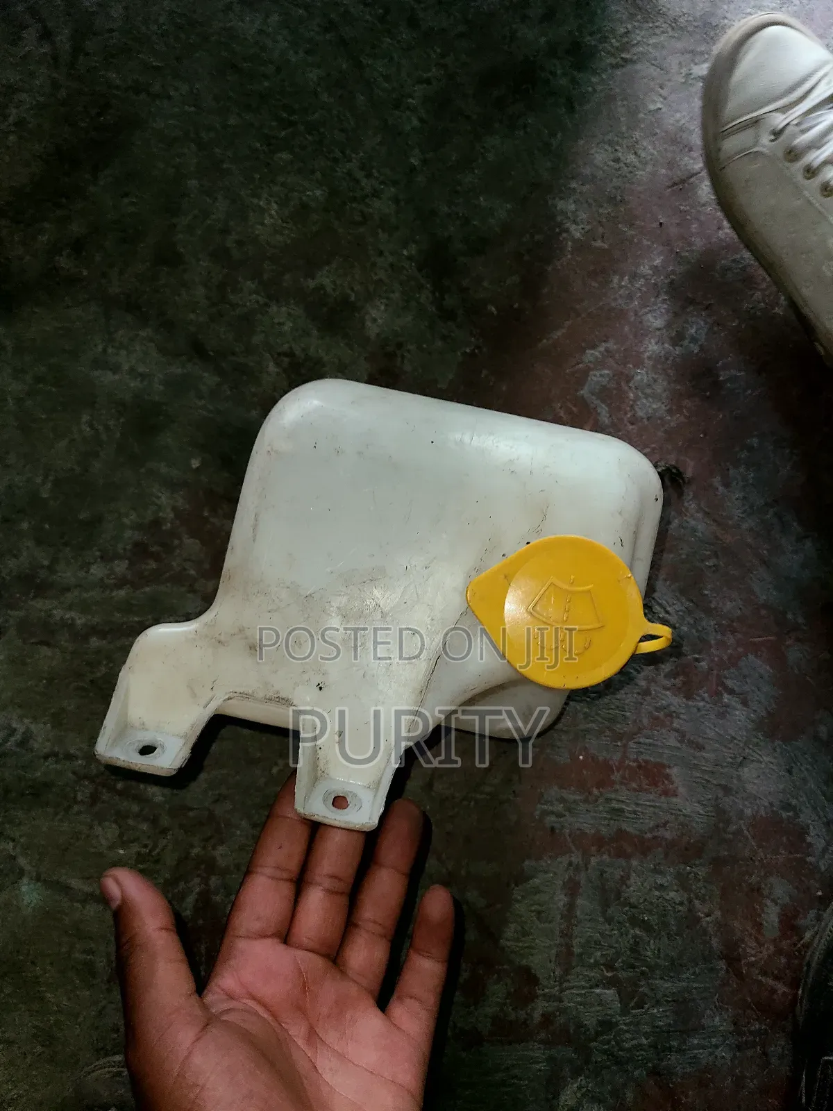 Washer Tank Subaru Impreza 2002