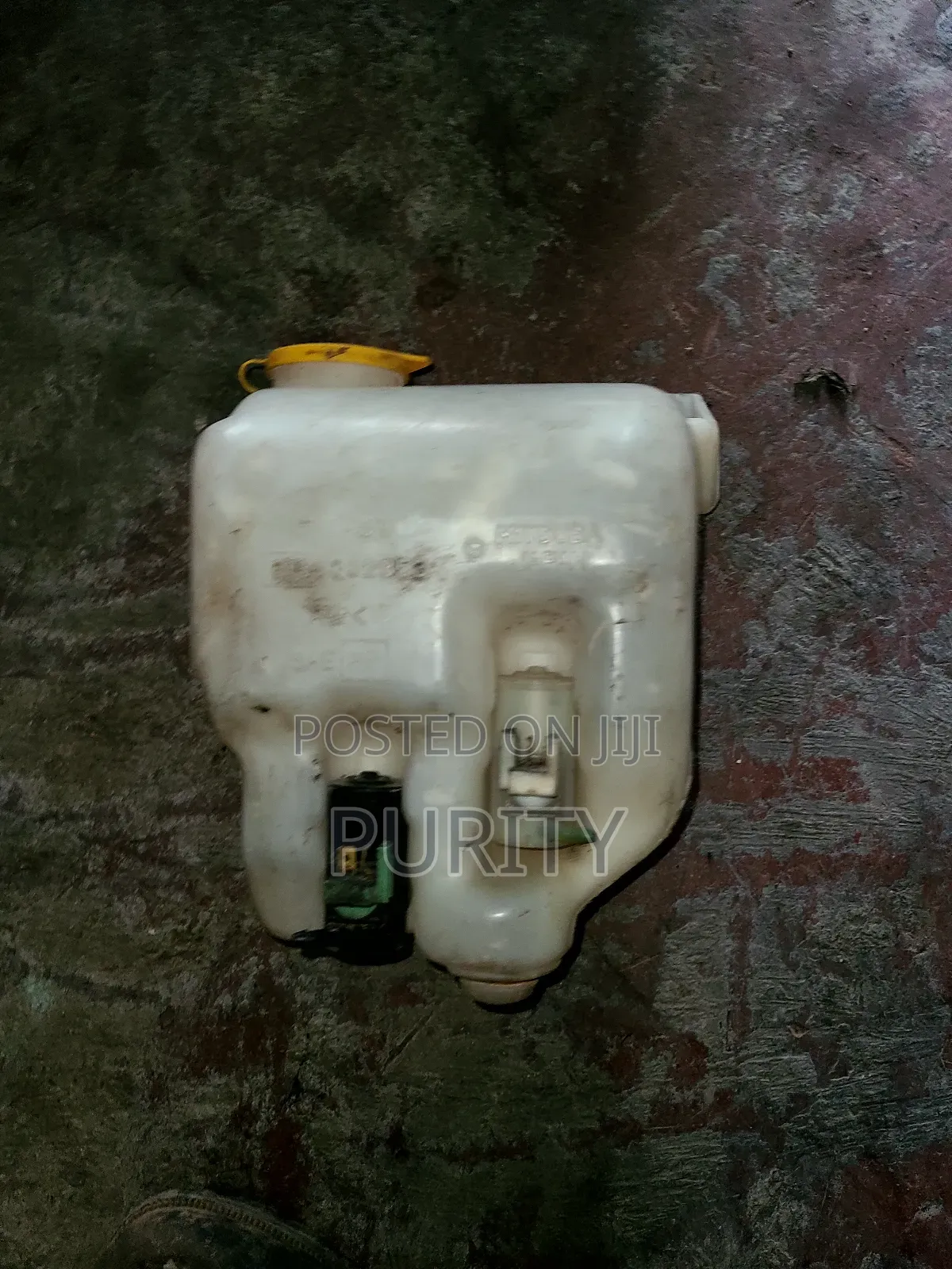 Washer Tank Subaru Impreza 2002