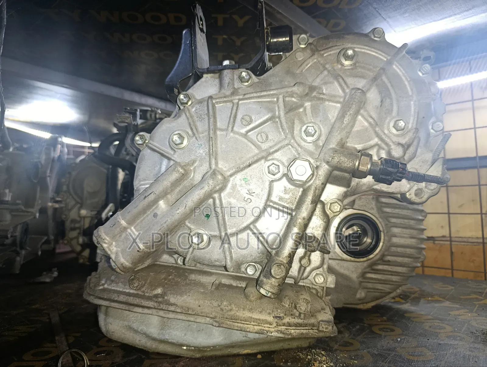 Toyota (Voxy, Noah) - 3zr 2wd Gearbox