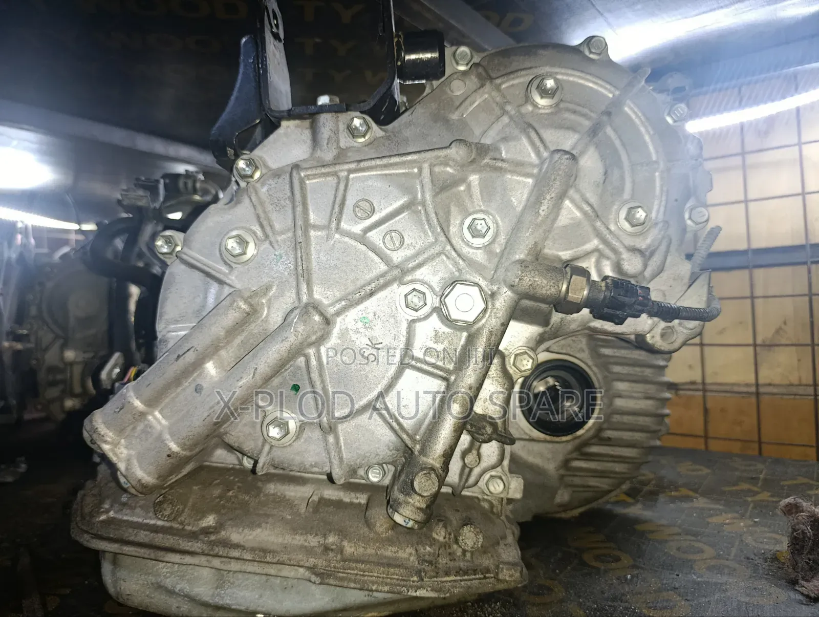 Toyota (Voxy, Noah) - 3zr 2wd Gearbox