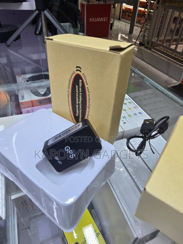Gf-07 Real Time GPS Tracker Car Anti-Theft Sim Tracker - thumbnail 2