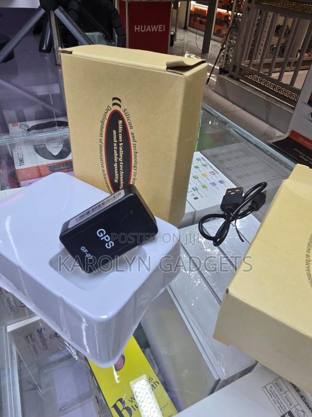 Gf-07 Portable GPS Tracker Luggage Car Asset Tracker