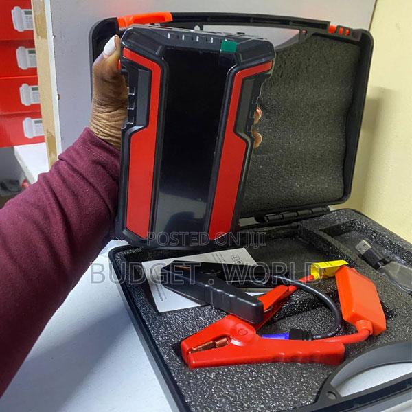 Rechargeable 80000a Car Jump Starter With Emergency Flashlight