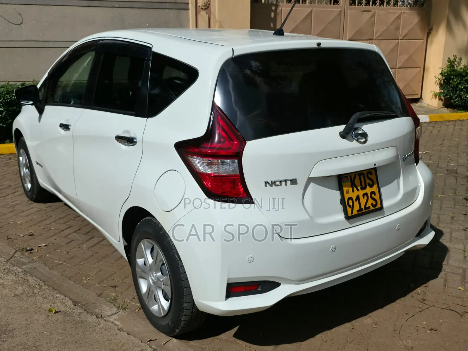 Nissan Note 2018 White