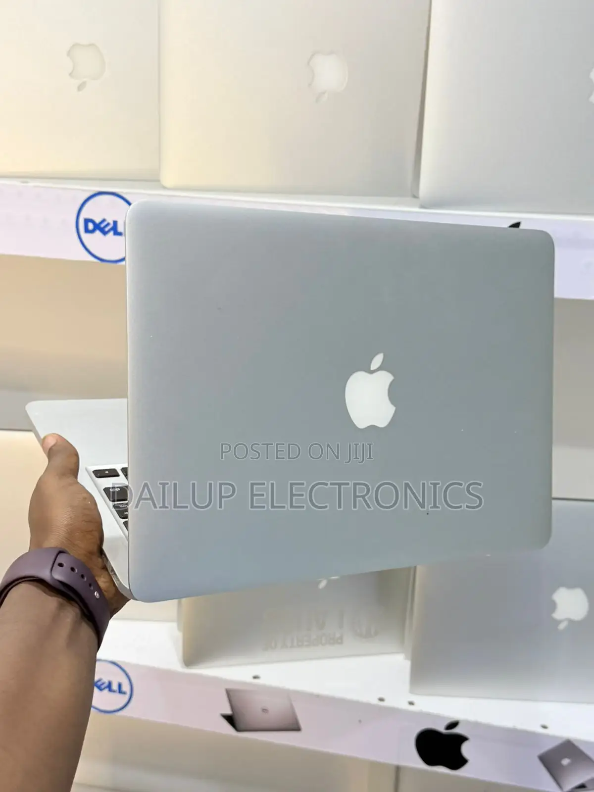 Laptop Apple MacBook Pro 16GB Intel Core i7 SSD 512GB