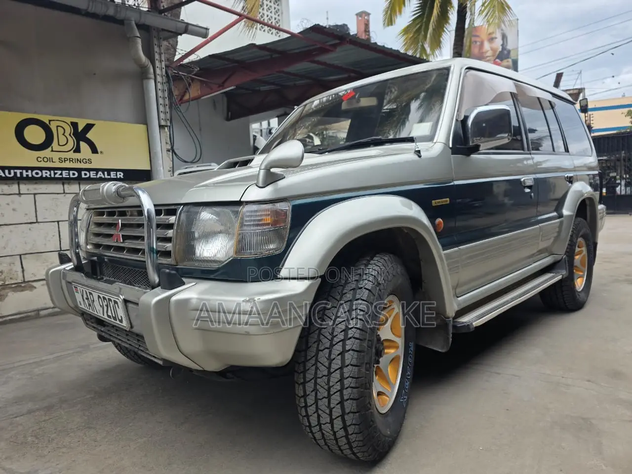 Mitsubishi Pajero 1996 Silver
