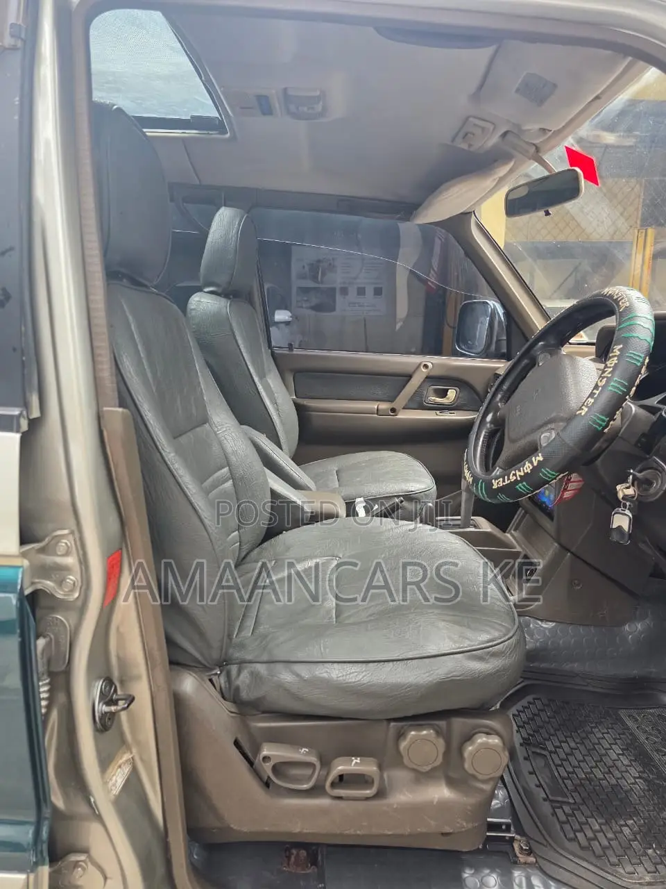Mitsubishi Pajero 1996 Silver