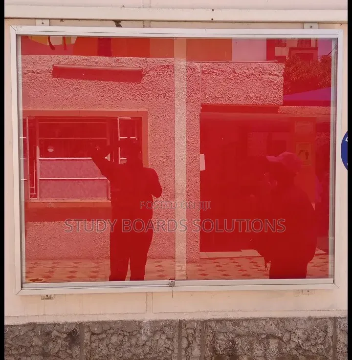 4ftx4ft Lockable Glass Notice Board