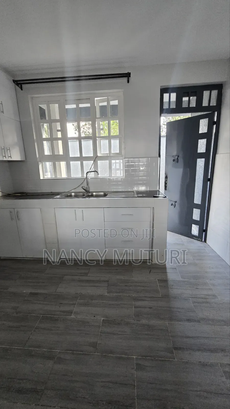 4bdrm House in Kasphat, Banana for rent