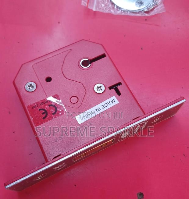 Union 5 Lever Deadlock