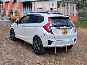 Honda Fit 2017 White