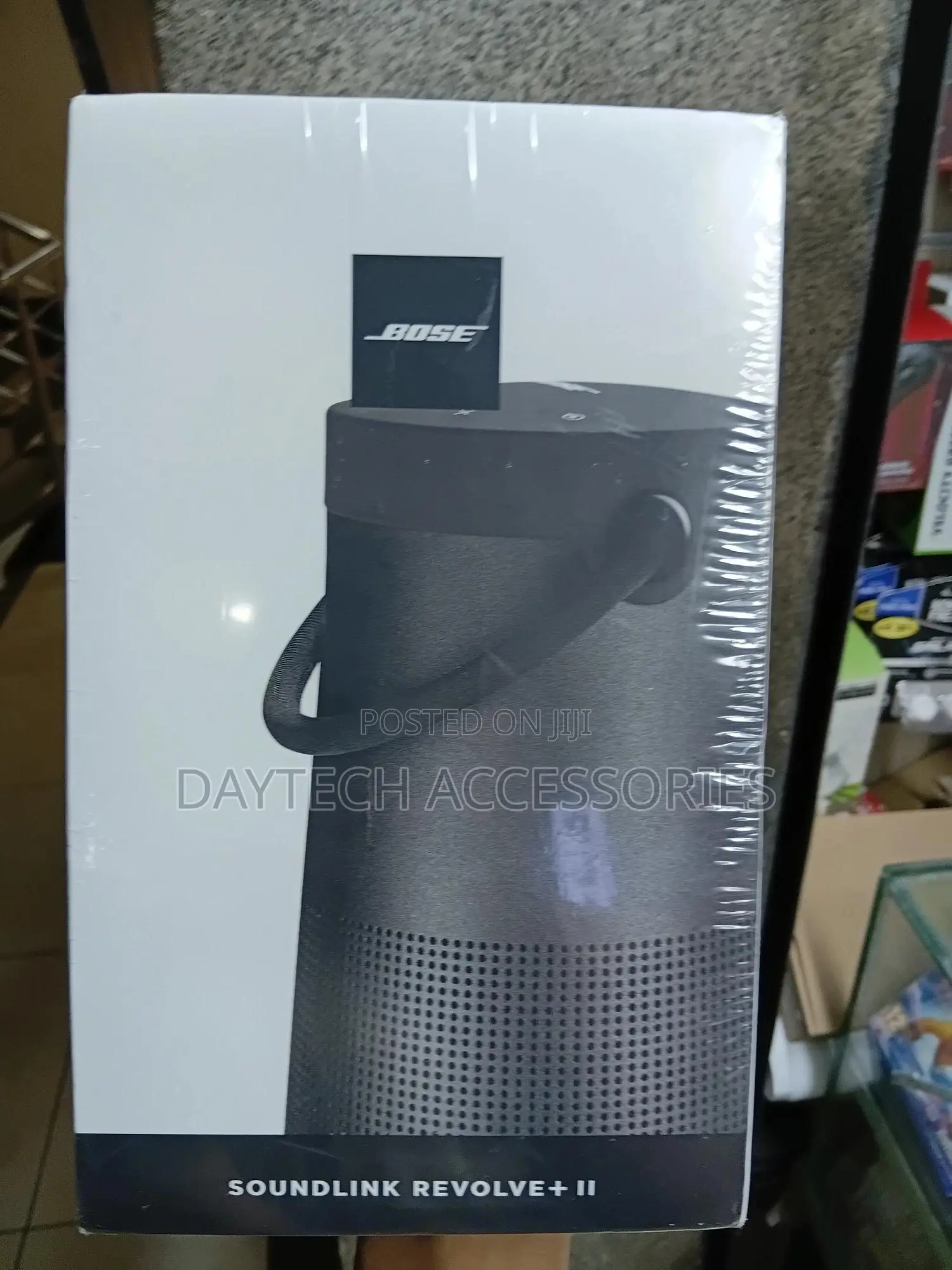 Bose Soundlink Revolve+ Ii Bluetooth Speaker in the Color Triple Black