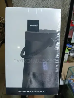 Bose Soundlink Revolve+ Ii Bluetooth Speaker in the Color Triple Black