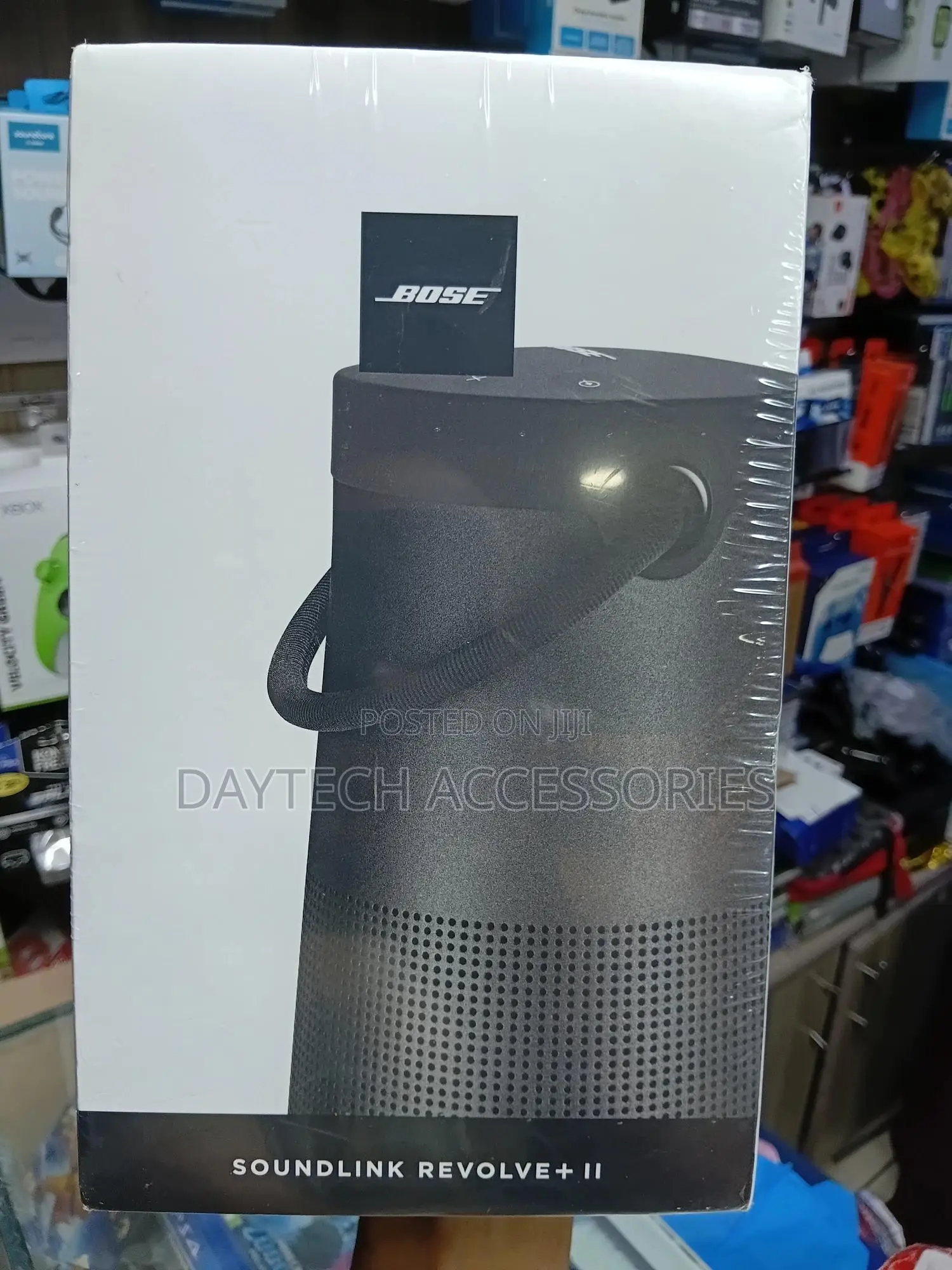 Bose Soundlink Revolve+ Ii Bluetooth Speaker in the Color Triple Black