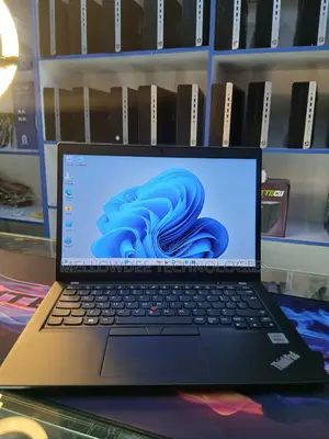 Laptop Lenovo ThinkPad X13 Gen 4 8GB Intel Core i5 SSD 256GB