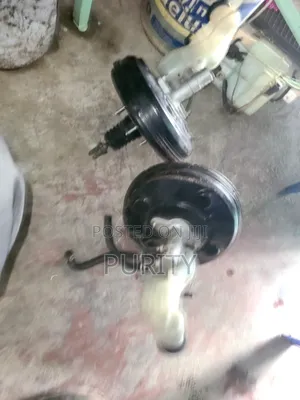 Toyota Fielder Brake Booster