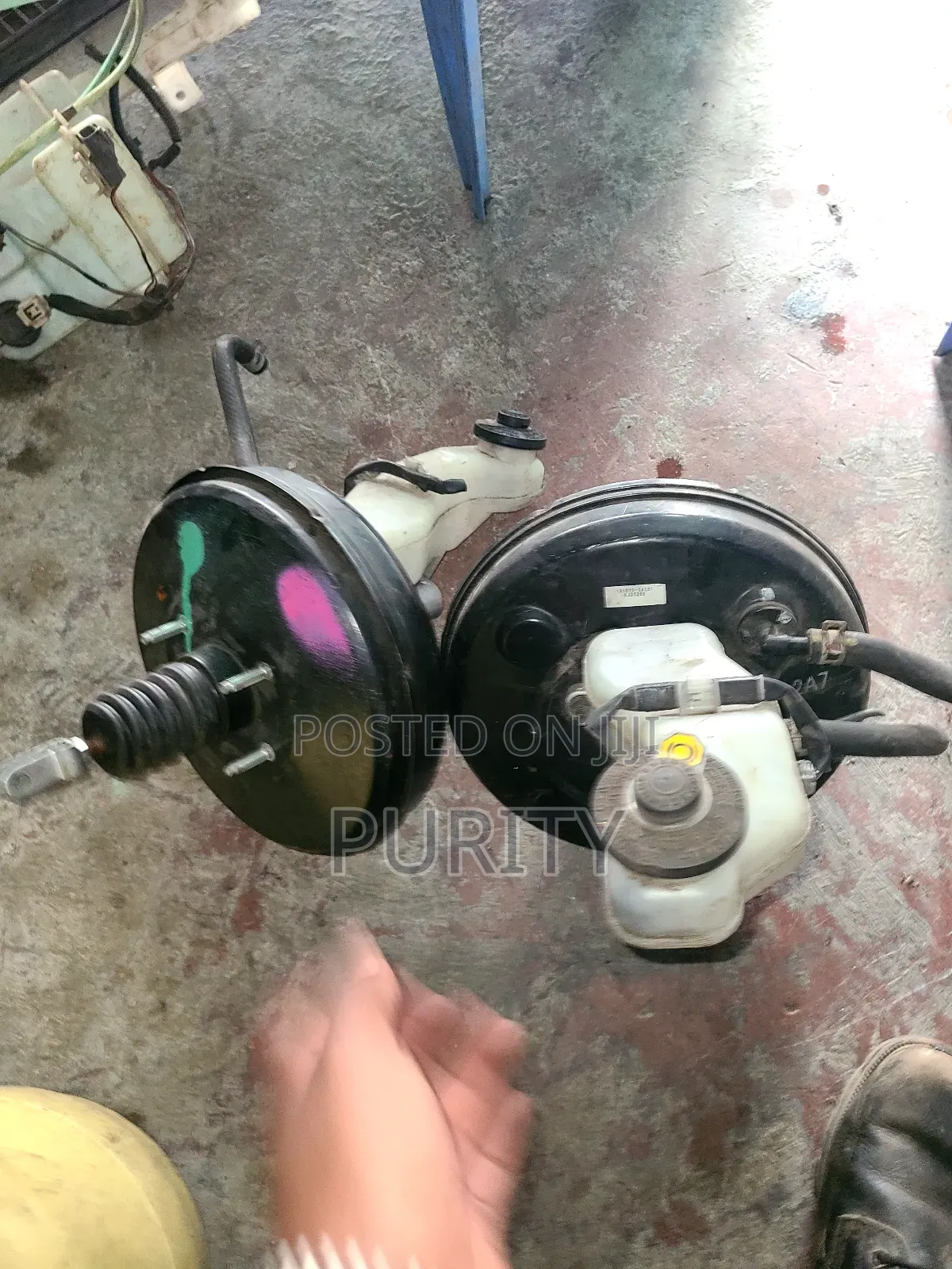 Toyota Fielder Brake Booster