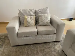 5 Seater Sofa in Great Condition