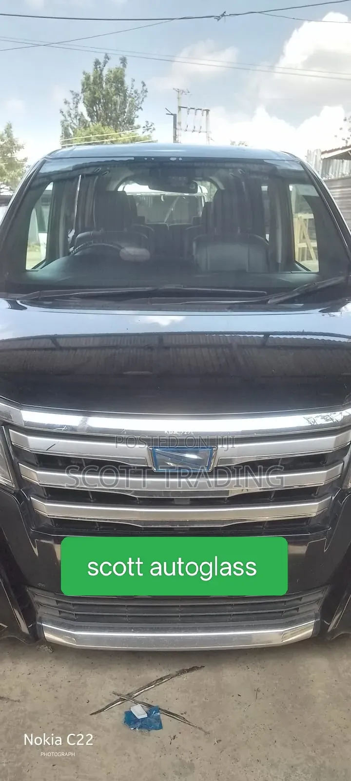 Toyota Noah Zr80 Windscreen