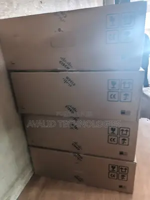 Cisco Catalyst 9200l 24 Poe+ 4x1g