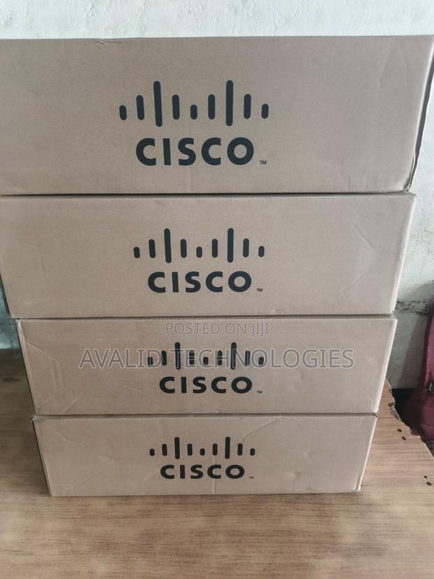 Cisco Catalyst 9200l 24 Poe+ 4x1g - thumbnail 4