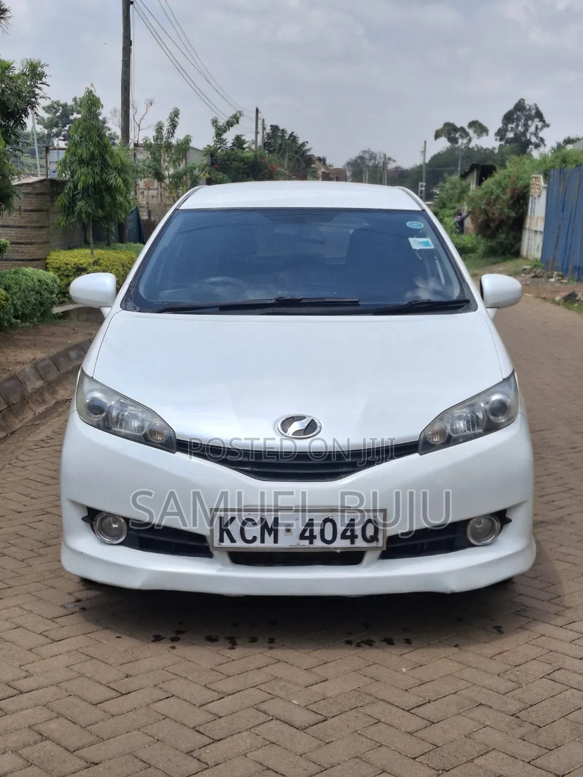 Toyota Wish 2010 White